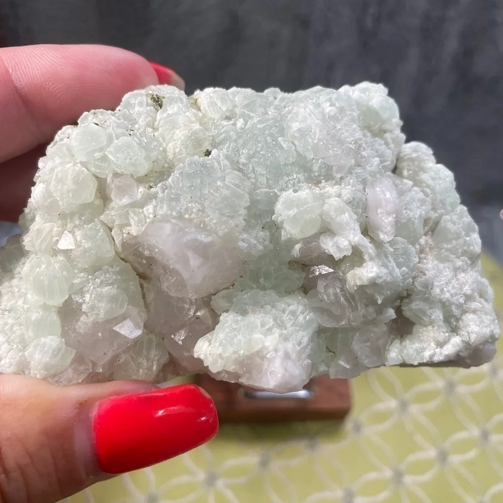 NATURAL CLEAR QUARTZ /DIAMOND QUARTZ COVERED IN PREHNITE 2.5”x2” - Picture 3 of 8